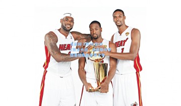 足彩网-3月30日UFC焦点大战，洛佩斯与罗德里格兹的荣誉之争