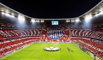 足彩网官网_大雾中的欧冠传奇，国米飞翼创神纪录拥抱功勋，50米飞剑绝杀罗马